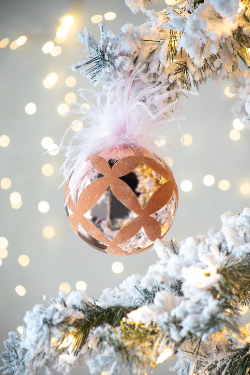 D4.7' Christmas Ball Ornaments, Glass Decorative Hanging Ball Christmas Tree Ornaments for Holiday Party Decorations, Set of 4