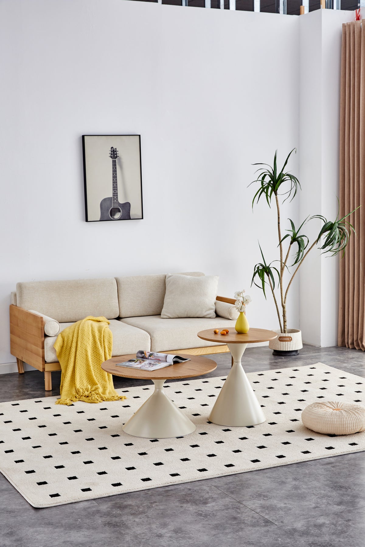 Set of 2 coffee round tables with a Wulnut WOODEN-look top and white steel base